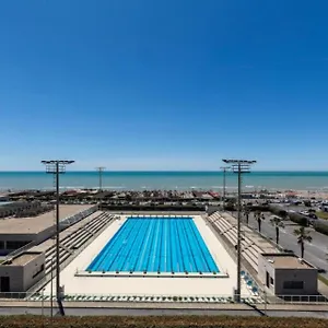 Seaside House, Free Parking On The Appartamento